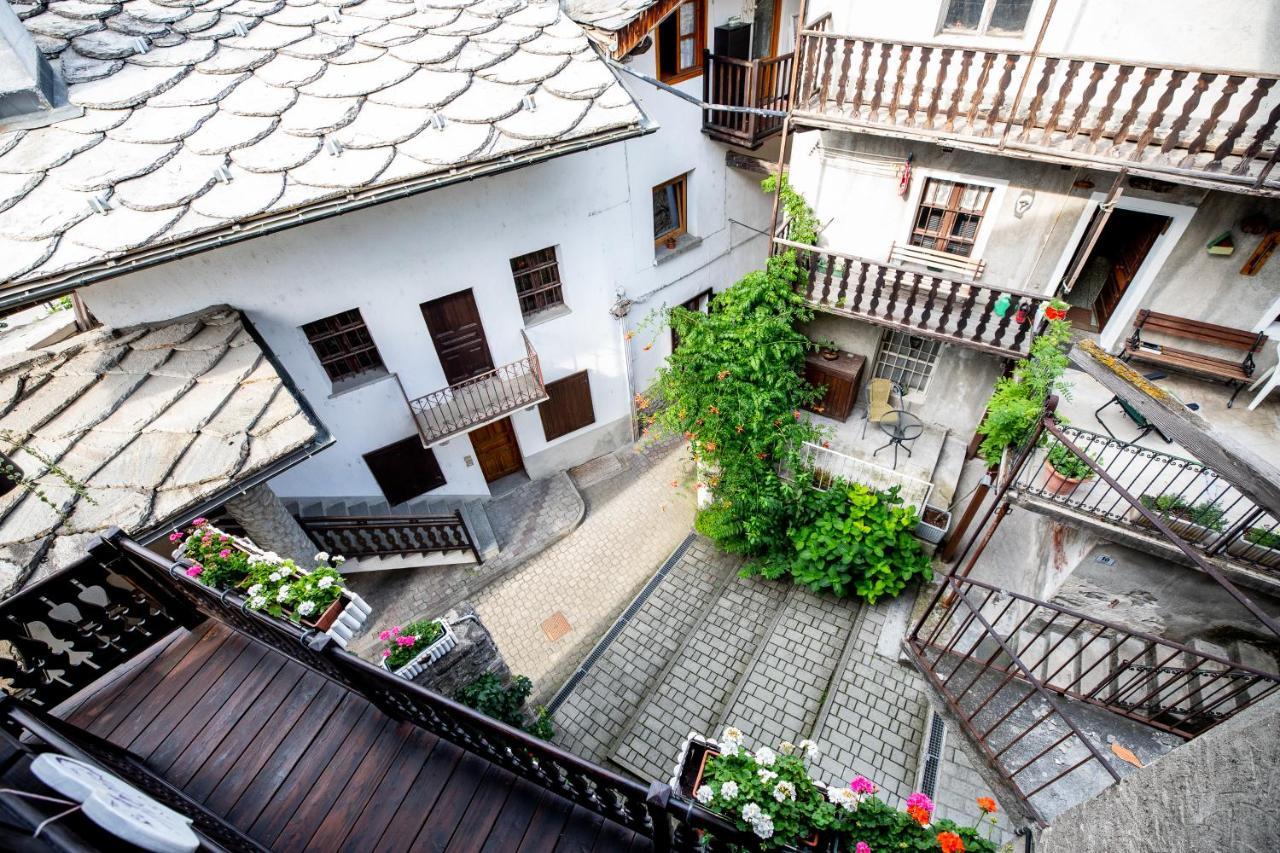 Maison La Bagne Aosta Exteriör bild